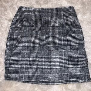 Warm gingham mini skirt